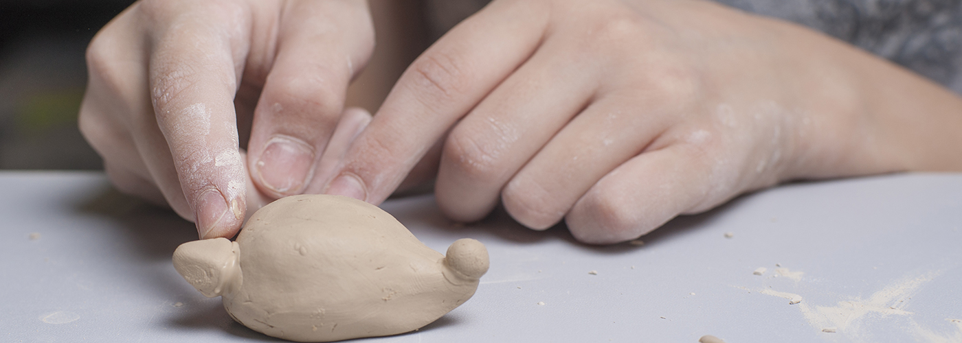 making a clay turtle