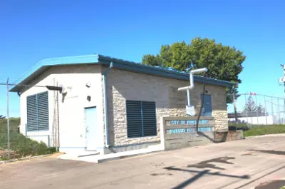 water crane on marqius